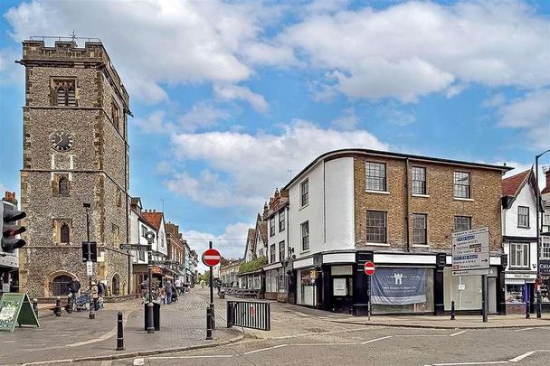 Market Place, St. Albans, AL3 - Photo 1