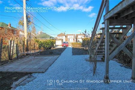 1016 Church St, Windsor, ON N9A 4V2, Canada - Photo 2