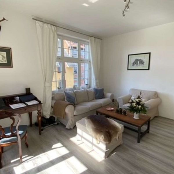 Attraktive 2-Zimmer-Wohnung im Zentrum von Sangerhausen - Photo 1