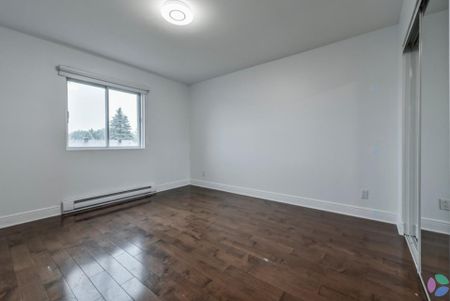 351 Rue Corbin, Laval (Sainte-Rose), QC H7L - Photo 2