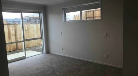 Bright and Beautiful: Near New property with S... - Photo 2