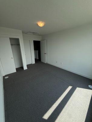 For Lease - 5 Romilly Avenue, Brampton, Ontario - Photo 1
