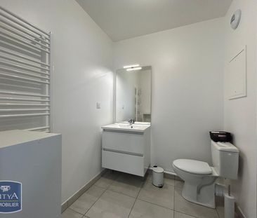 Location Appartement 1 pièce 28m² ANGERS 49000 - Photo 5