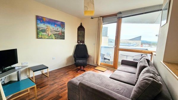 Waverley House, Cathedral Walk, BS1 - Photo 1