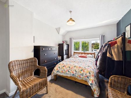 4 bedroom end of terrace house to rent - Photo 5