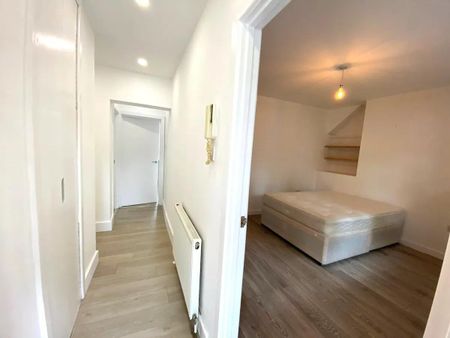 Powell Road, London - Photo 3