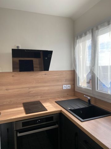 Location Appartement 2 pièces 43m² - Photo 4