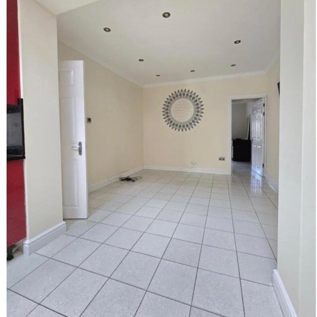 Room in a Shared House, Devonshire Hill Lane, N17 - Photo 1