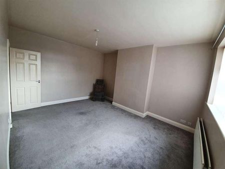 West Road, Newcastle Upon Tyne, NE15 - Photo 3