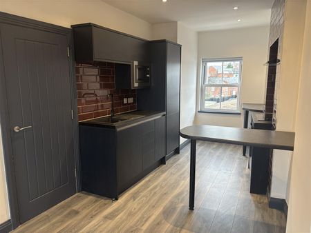 Apartment 5, Oswald Road - Photo 3