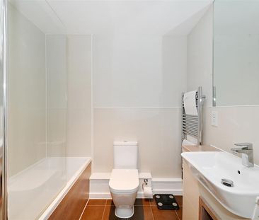 Callisto Court, E16 1FW, London - Photo 1