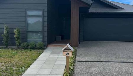 3-Bedroom Home with Office + Private Garden - Photo 4