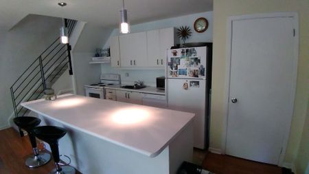 For Lease - 2064 Queen Street Unit# 4, Toronto, Ontario - Photo 2