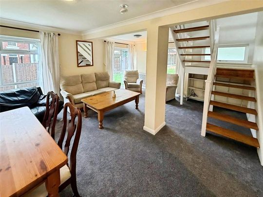 1 bedroom detached house to rent - Photo 1