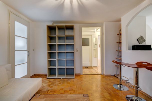 Gräfelfing/Lochham: peaceful attic apartment - Foto 1