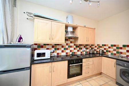61b Ulsterville Avenue, Belfast, BT9 7AT - Photo 2