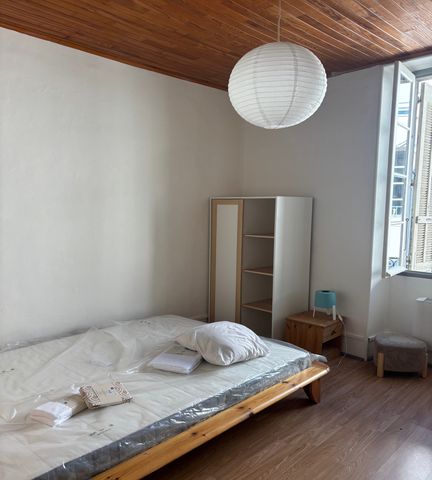 Location Maison 4 pièces 74m² - Photo 4