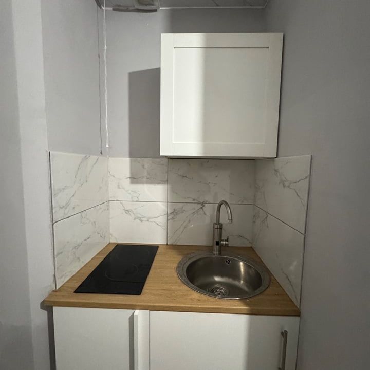 Studio Flat, Radstock Road, RG1 - Photo 1