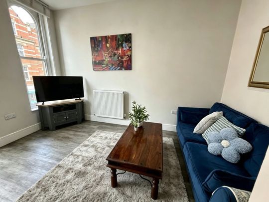 3 bed Apartment for Rent - Photo 1