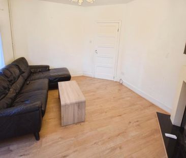 4 bedroom apartment to rent - Photo 1