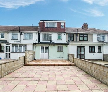 St Pauls Avenue, HARROW, HA3 - Photo 2