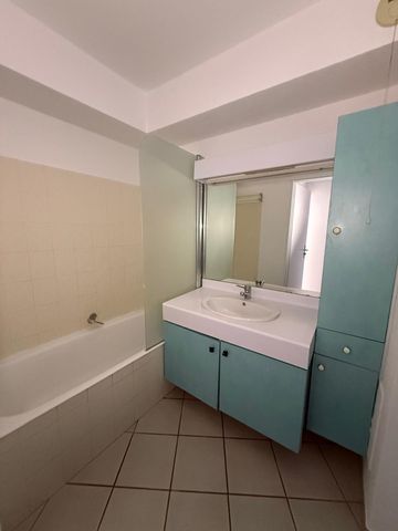 Location Appartement 4 pièces 99m² - Photo 5