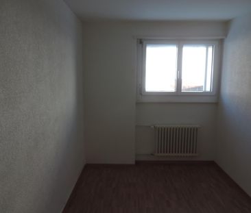 Rue de l'Eclair 14 - appartement 2ème étage Est - Photo 2