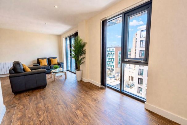 2 bed Apartment Ecco - Photo 1