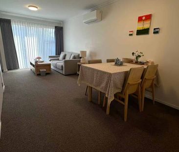 Westgate, 2 bedrooms - Photo 5