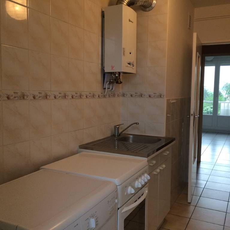 T3 de 55.62m² avec balcon - quartier Vieilles Perrières - Photo 1