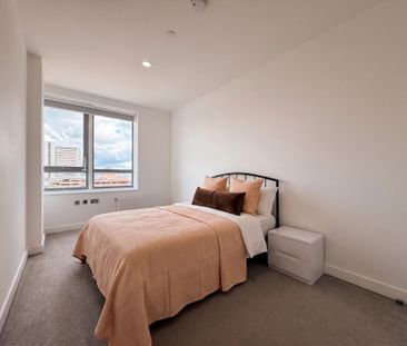 2 bedroom flat to rent - Photo 3