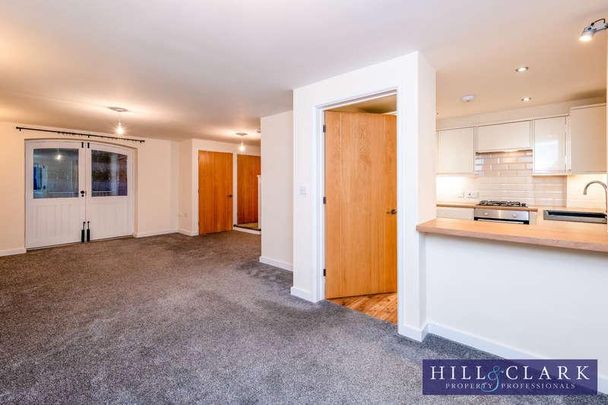 Sibsey Court, Sibsey, PE22 - Photo 1