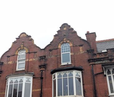To Let – Eastbank Street, Southport – Two Bedroom Spacious Apartment - Photo 1