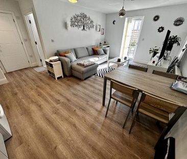 1 bedroom flat to rent - Photo 2