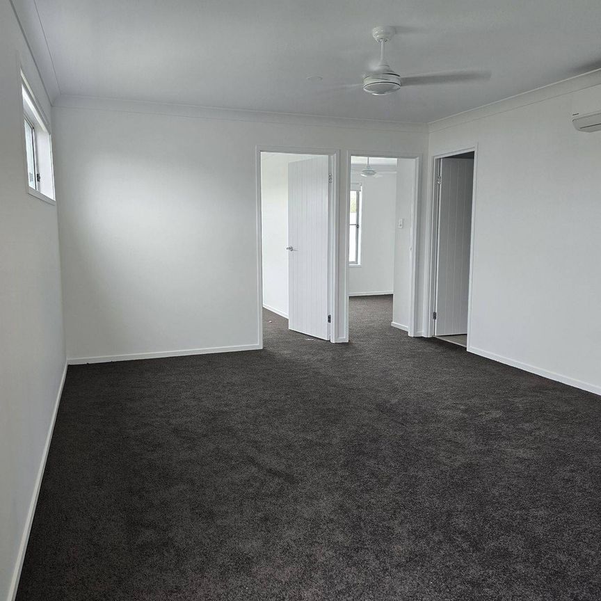Boutique 3 bedroom Townhouses - Photo 1