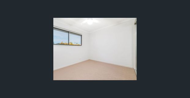 Top Quality Townhouse Available - $500 Per Week Increasing to $625 Per Week on 02/07/2026 - Photo 1