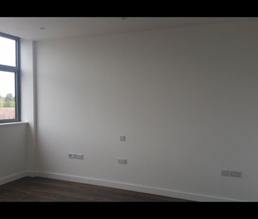 Studio Flat, Imperial Drive, HA2 - Photo 6