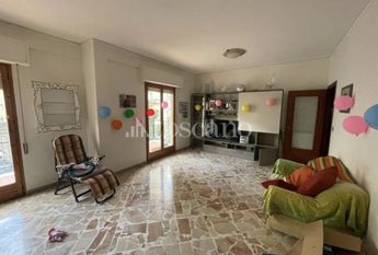 Casa a Palermo in via Giacomo Besio