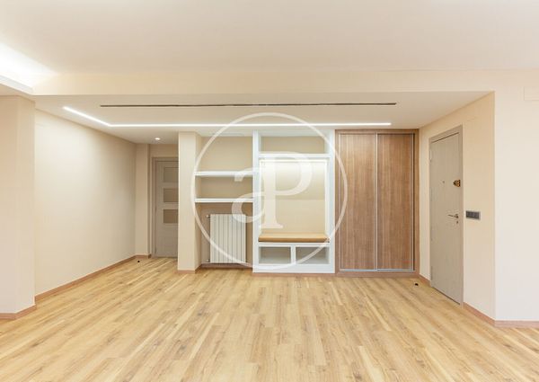 Flat for rent in Colón street