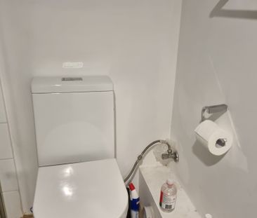 Doncaster East - Photo 4