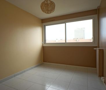 Location Appartement 2 pièces 62m² ROUEN 76100 - Photo 6