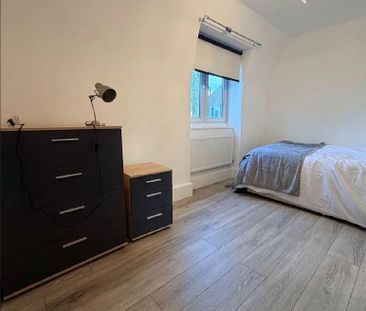 5 bedroom house share to rent - Photo 2