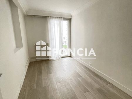 Tout savoir sur cet appartement dans le quartier Violet Commerce, à Paris 15ème - Photo 4