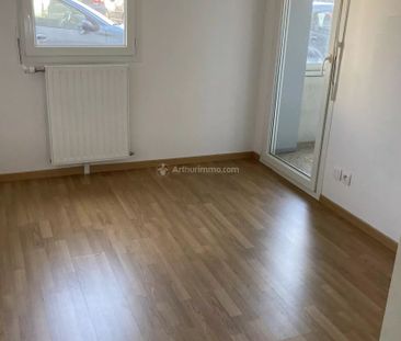 Location Appartement 3 pièces 54 m2 à Saint-André-de-Corcy - Photo 3