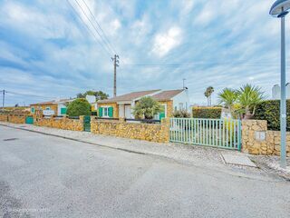 House Isolated 3 bedrooms for rent Ericeira Mafra - garden, barbecue, garage, equipped kitchen, swimming pool, central heating, boiler - Photo 4