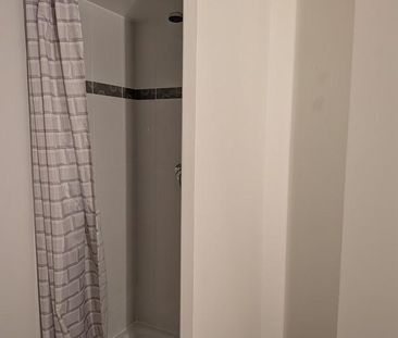 Location Appartement 1 pièce 34m² ST CYR L ECOLE 78210 - Photo 5