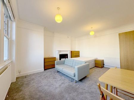 Studio to rent - Photo 2
