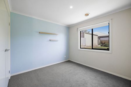 GLORIOUS GRIFFITH - Photo 3