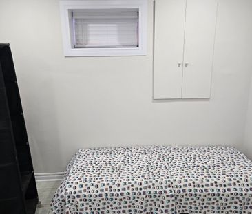 For Lease - 38 Goreridge Crescent Unit# Bsmt, Brampton, Ontario - Photo 5