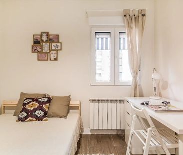 Paseo de la Reina Cristina, Madrid, Community of Madrid 28014 - Photo 1